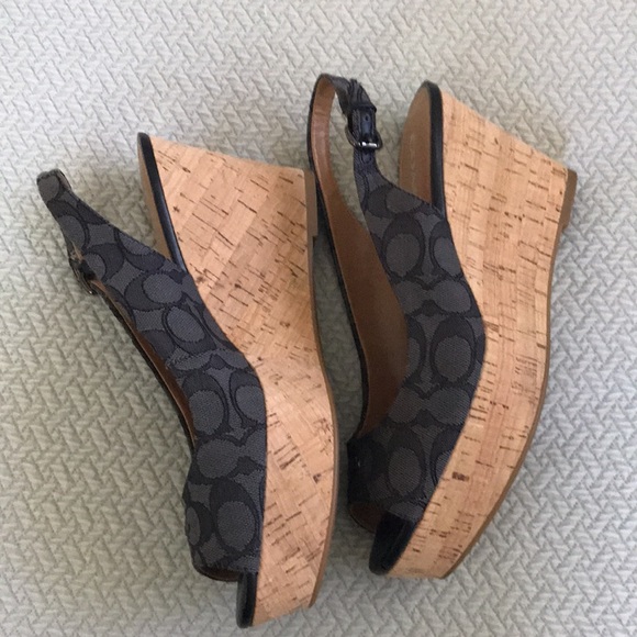 Coach monogram peep toe wedges - Picture 5 of 10